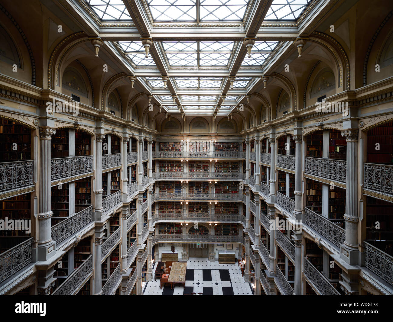 George Peabody, anciennement de la bibliothèque la bibliothèque de l'institut Peabody de la ville de Baltimore, fait partie de l'Université Johns Hopkins Bibliothèques Sheridan. Baltimore, Maryland Banque D'Images