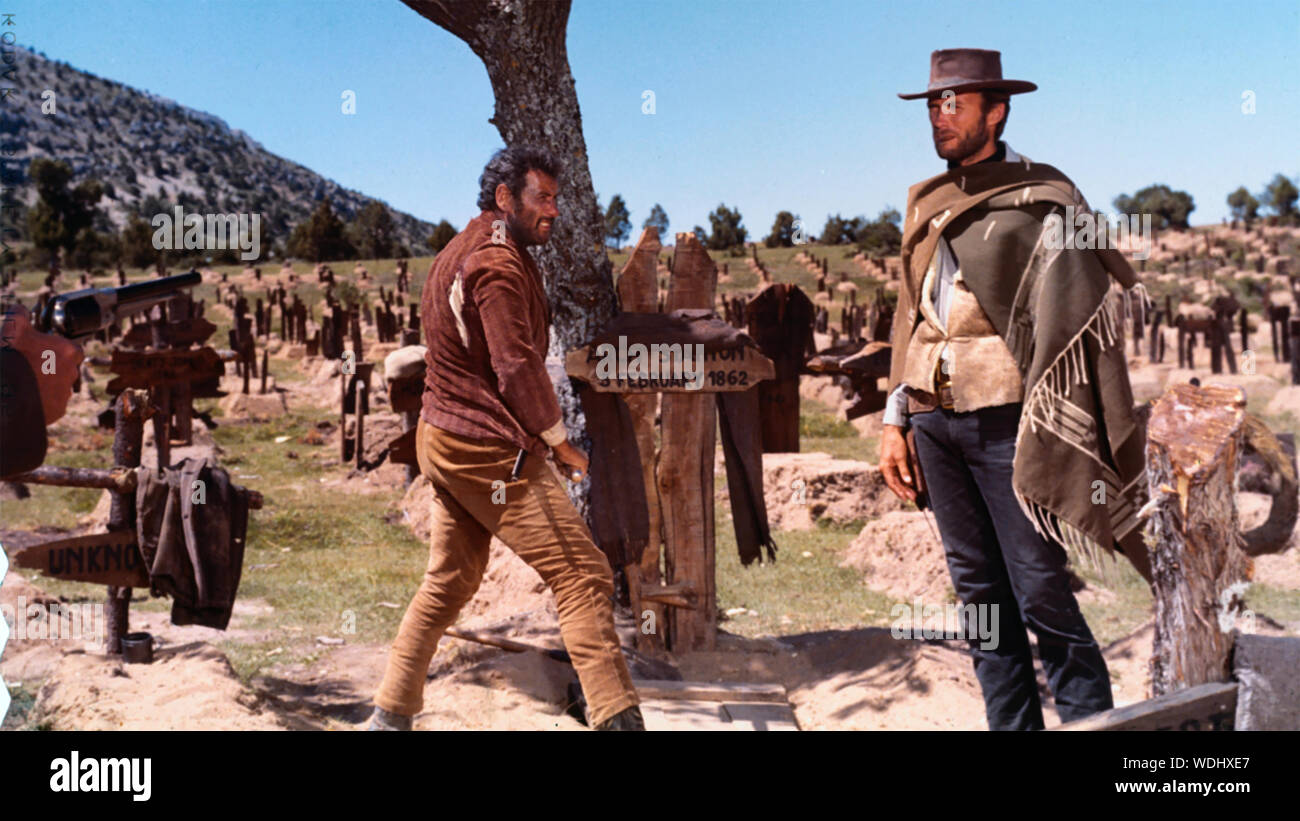 Le bon,LA BRUTE ET LE TRUAND 1966 United Artists film withClint Eastwood à droite et Eli Wallach Banque D'Images