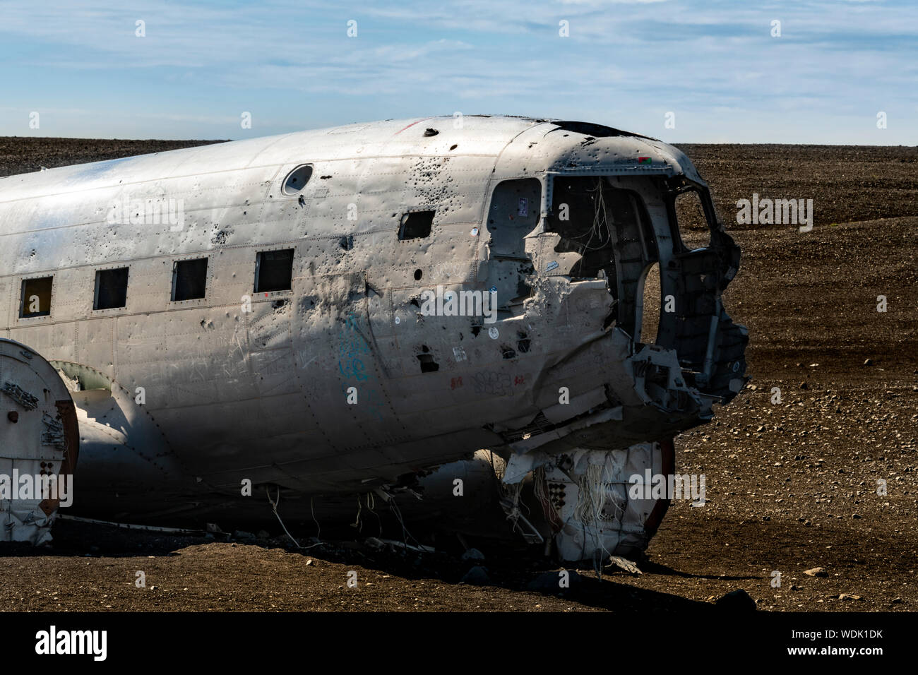 Solheimasandur Plane Wreck crashed airplane in 1973, R4D Douglas DC-3 Dakota C 117 de l'US Navy dans le désert de galets d'Islande Banque D'Images