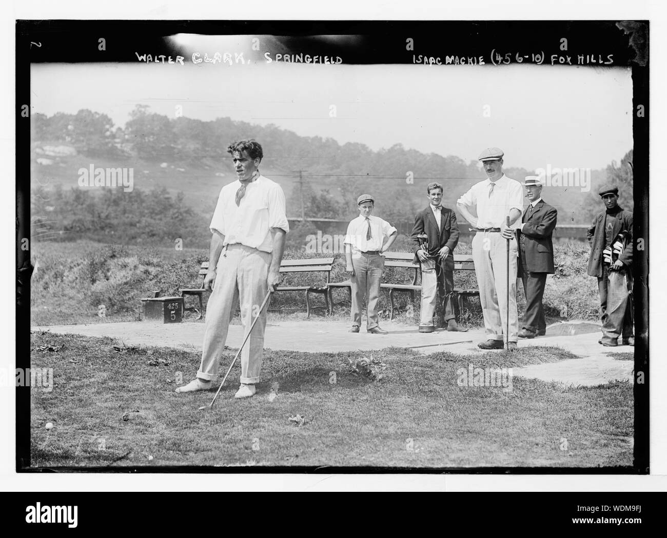 Match de golf] Walter Clark, Springfield et Isaac Mackie, Fox Hills Abstract/moyenne : 1 négative : 5 x 7 in. ou moins. Banque D'Images