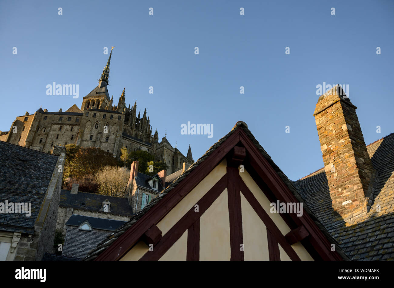 Abbaye du mont saint michel Banque de photographies et d’images à haute ...