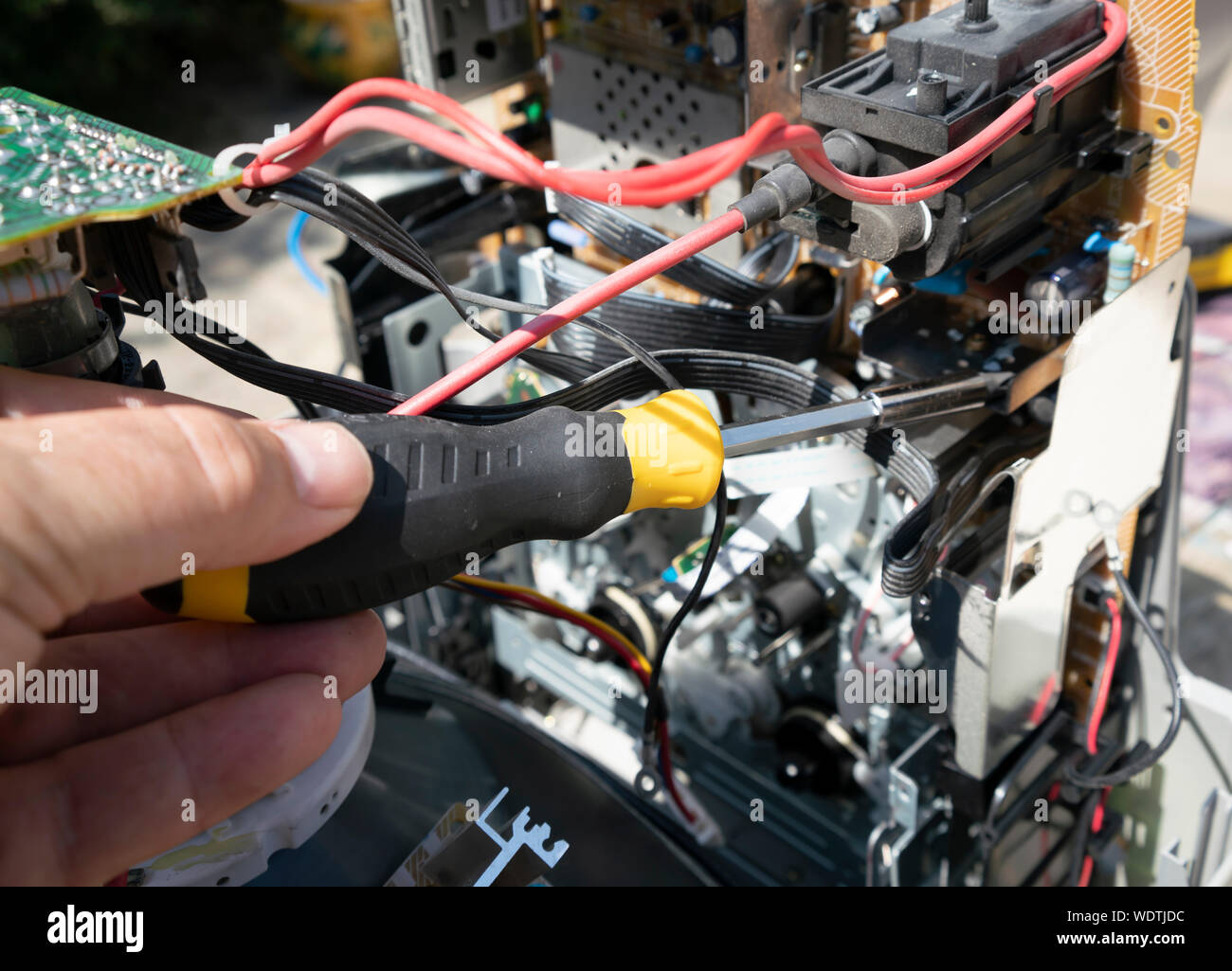 Les cartes de circuits électroniques pour une vieille télévision. Banque D'Images