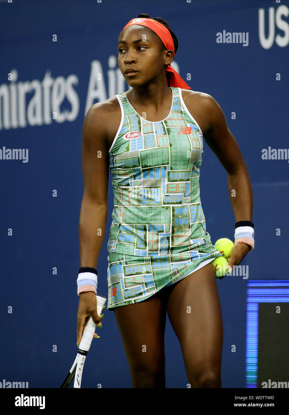 New York, États-Unis. Août 29, 2019. Coco de la Gauff USA s'apprête à servir de Timea Babos.de la Hongrie au deuxième tour à l'US Open 2019 Tennis Championships à l'USTA Billie Jean King National Tennis Center le Jeudi, août 29, 2019 à New York. Townsend a gagné 2-6, 6-3, 7-6. Monika Graff/UPI UPI : Crédit/Alamy Live News Banque D'Images