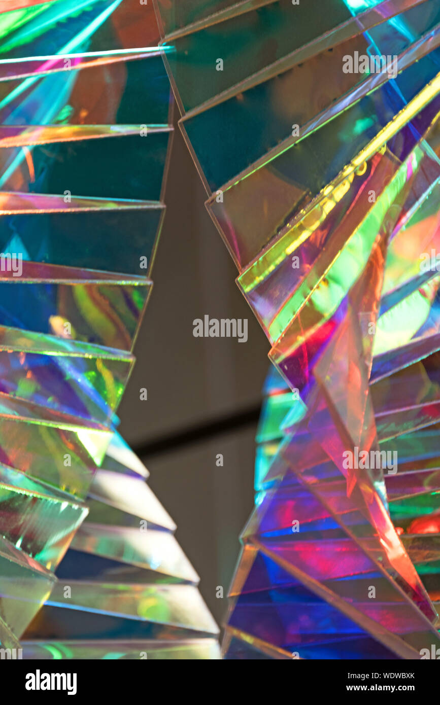 La zone "chroma", une sculpture par George Sherwood ; partie du vent, vagues et à l'installation de l'éclairage du jardin botanique de Tower Hill, Worcester, Massachuset Banque D'Images