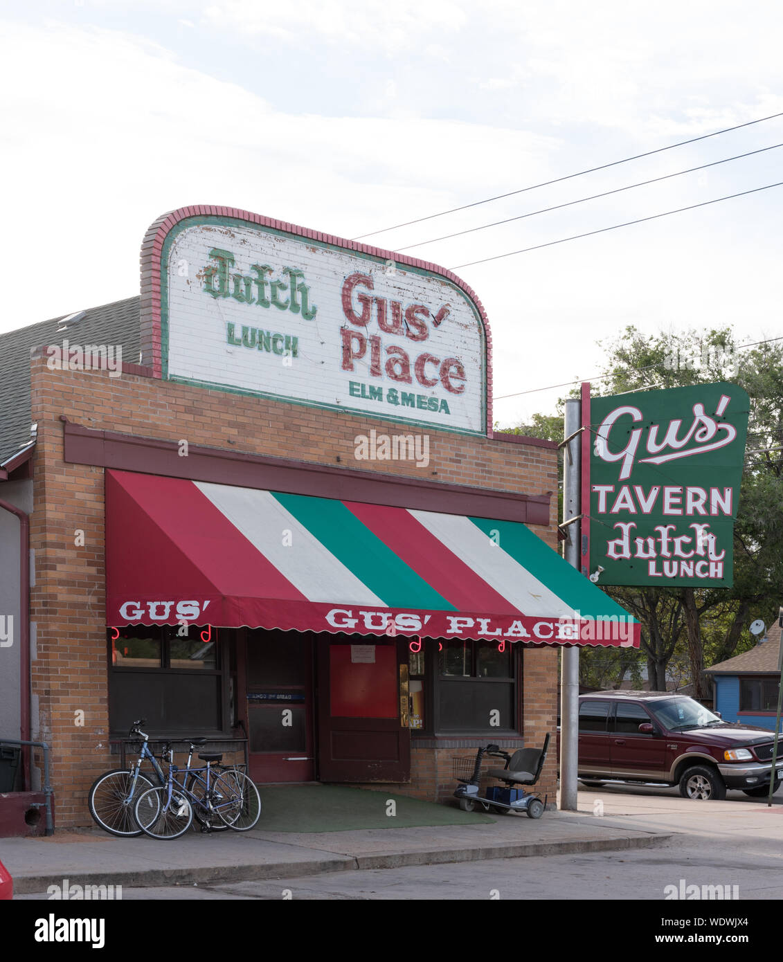 Gus's Place, un quartier de col bleu tavern à Pueblo, Colorado, qui dispose d''un assortiment néerlandais, de viandes froides et condiments Banque D'Images