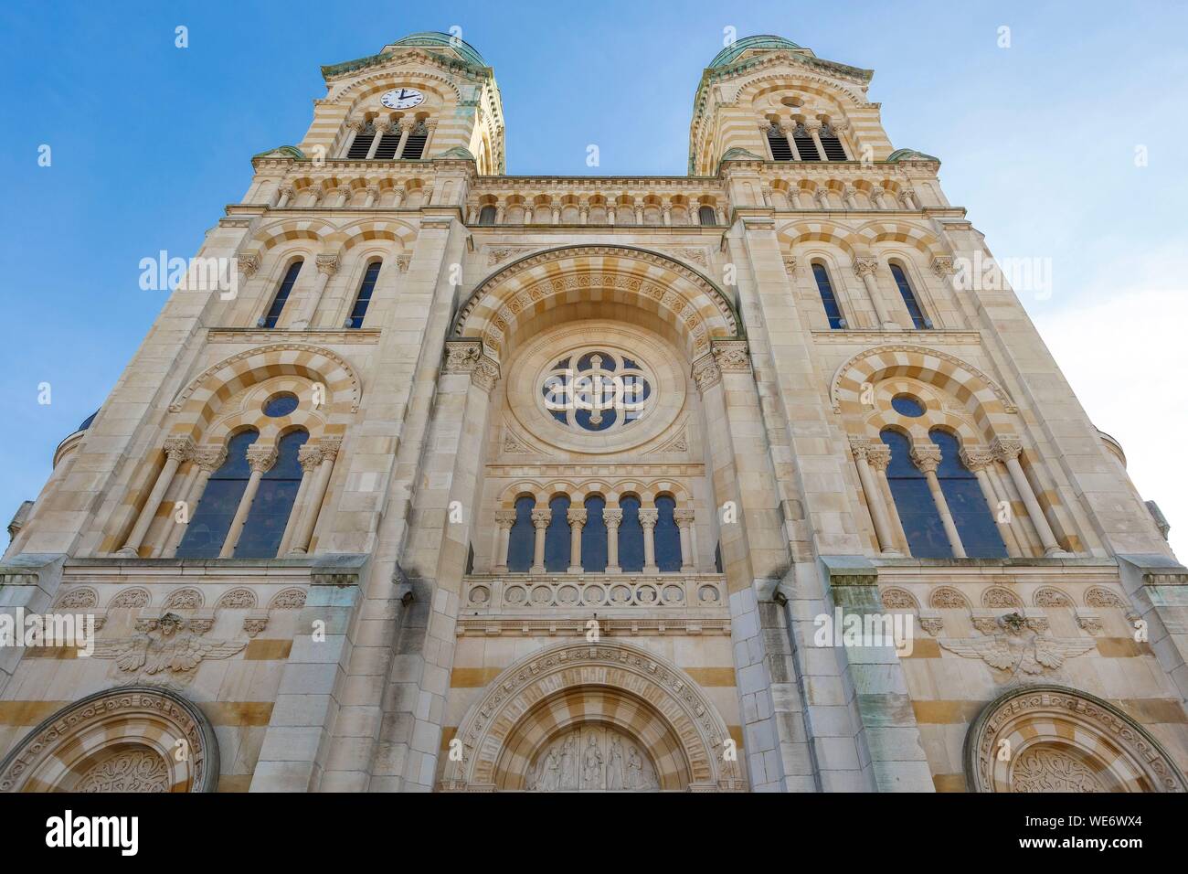 France, Meurthe et Moselle, Nancy, façade de la basilique du Sacré-Cœur de Nancy en style byzantin romain Banque D'Images