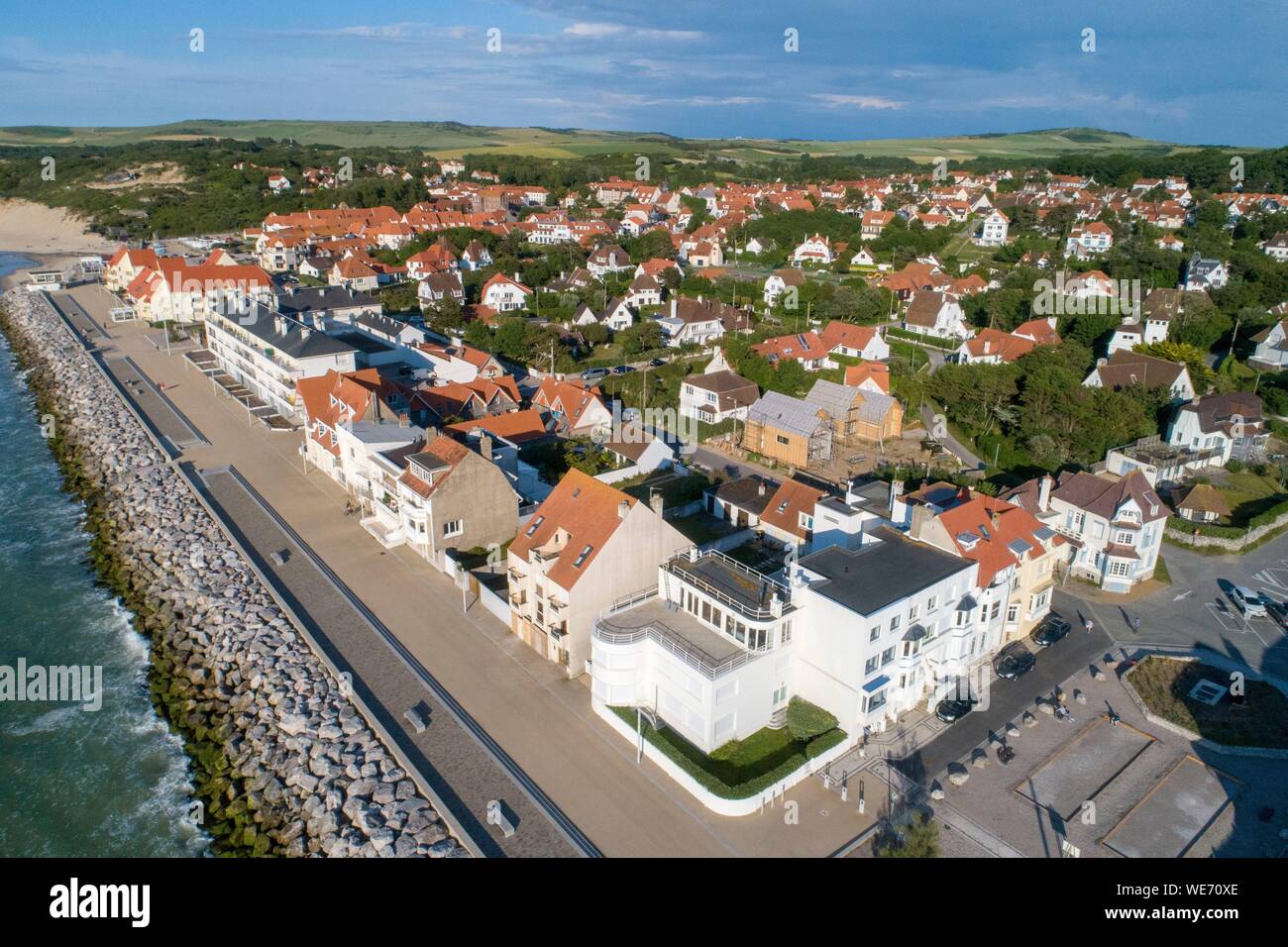 La France, Pas de Calais, Wissant, entre le Cap Blanc nez et Cap Gris Nez (vue aérienne) Banque D'Images