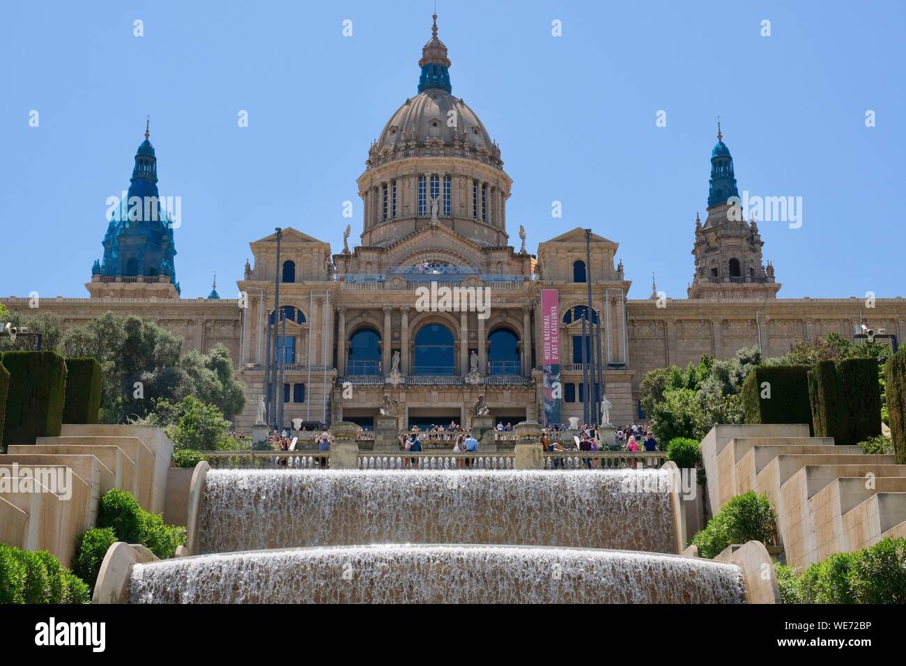 Espagne, Catalogne, Barcelone, La colline de Montjuic, Musée National d'Art de Catalogne (MNAC), le Palais National (Palau Nacional) Banque D'Images
