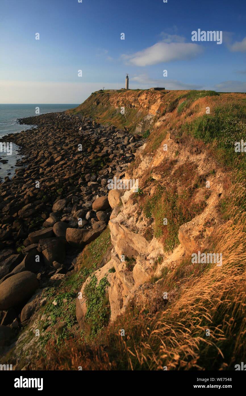 La France, Pas de Calais, Audinghen, Cap Gris Nez, promenade sur la falaise au phare Banque D'Images