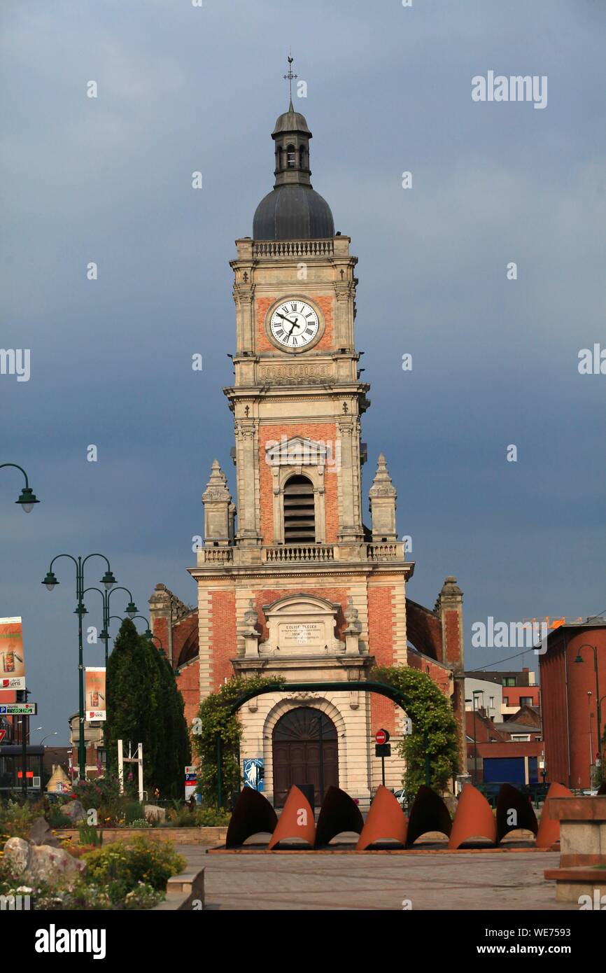 La France, Pas de Calais, Lens, église St Léger à Lens Banque D'Images