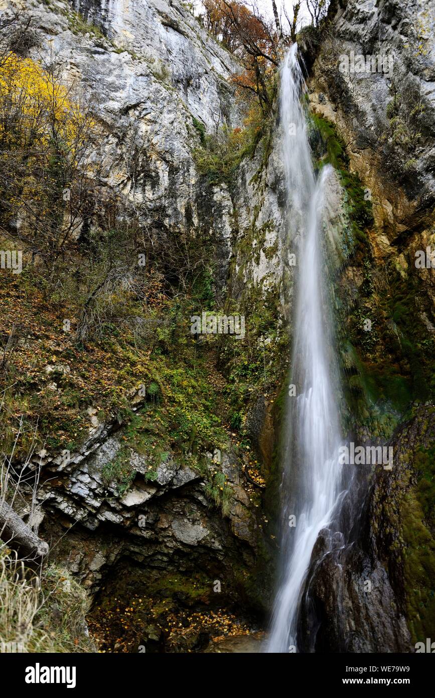 France, Doubs, Mouthier Haute Pierre, Sytatu cascade, partie centrale Banque D'Images