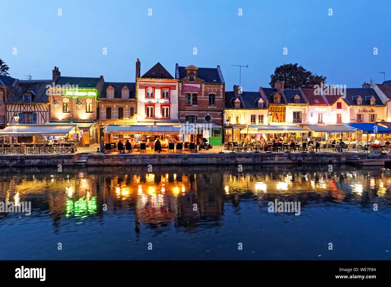 France, Picardie, Amiens, Quartier Saint-Leu, Quai Belu sur les rives de la Somme Banque D'Images