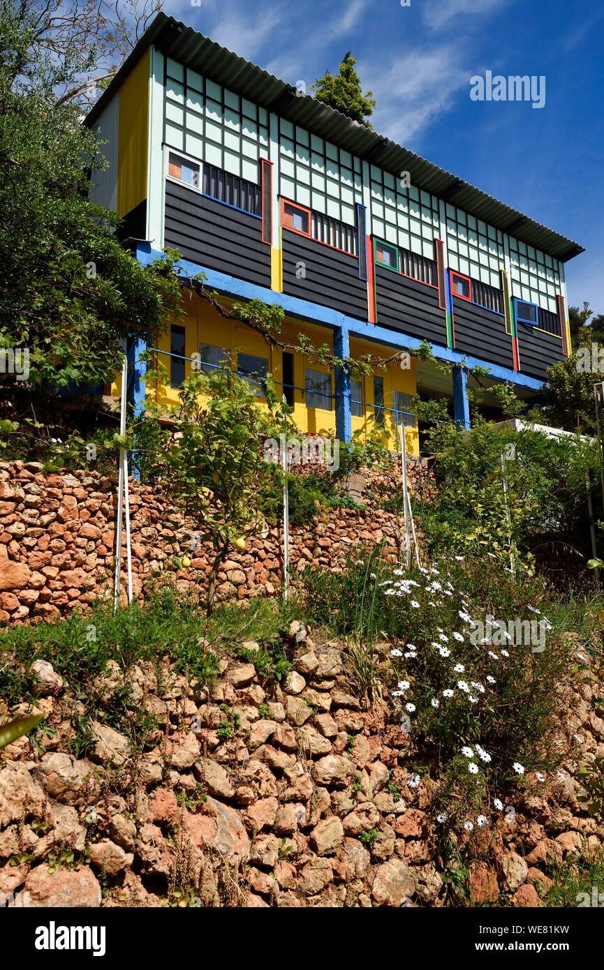 France, Alpes Maritimes, Roquebrune Cap Martin, Cap Martin, l'oeuvre architecturale de Le Corbusier, inscrite au Patrimoine Mondial de l'UNESCO, ancien restaurant et bar l'Etoile de Mer de Thomas Rebutato, les unités de Camping conçu par Le Corbusier (demande d'autorisation nécessaire avant la publication) Banque D'Images