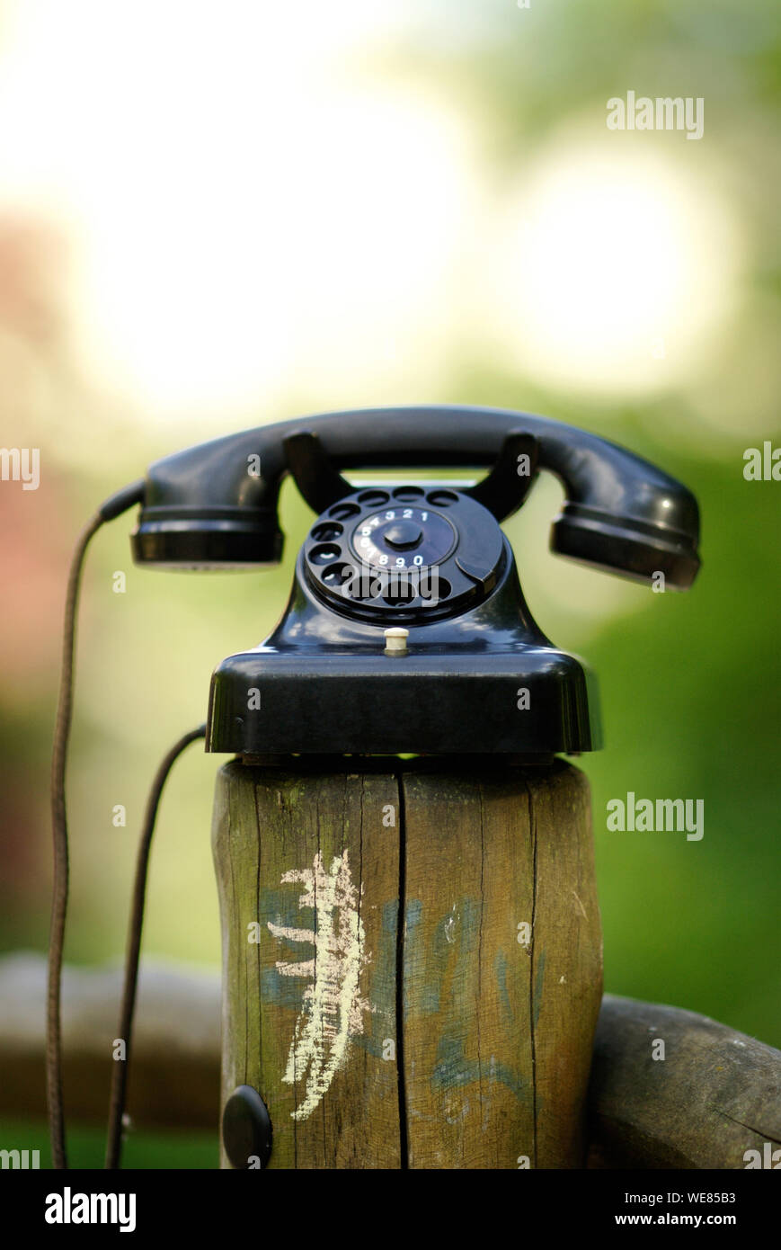 Poteaux Telephonique En Bois