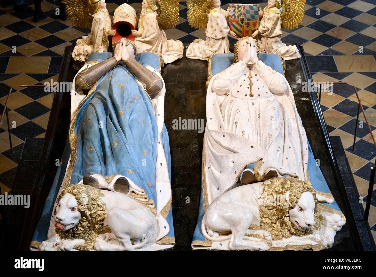 France, Côte d'Or, Dijon, zone classée au patrimoine mondial de l'UNESCO, Musée des beaux-arts (Musée des Beaux Arts) dans l'ancien palais des Ducs de Bourgogne , garde, tombeau de Marguerite de Baviere et Jean sans Peur Banque D'Images