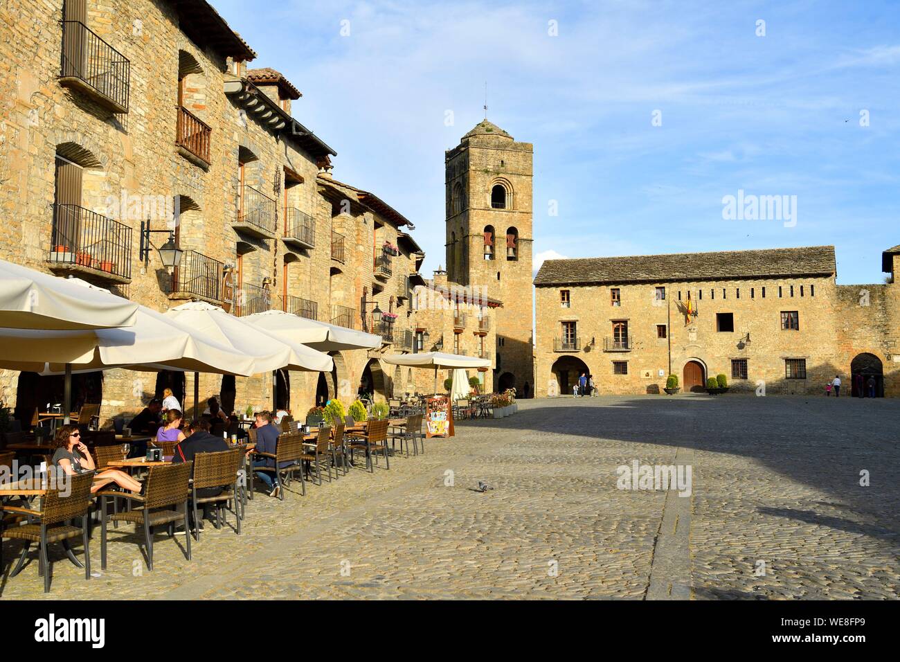 Espagne, Aragon, province de Huesca Pirineos Ainsa, aragonaises, village Banque D'Images