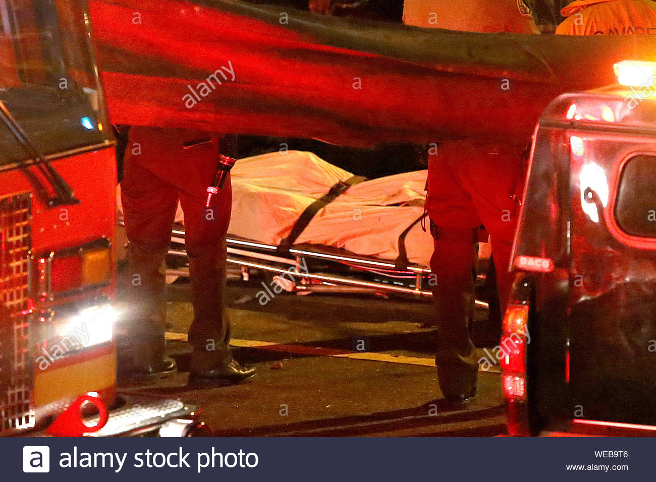 Paul Walker Crash Scene Photos Paul Walker Crash Scene Images