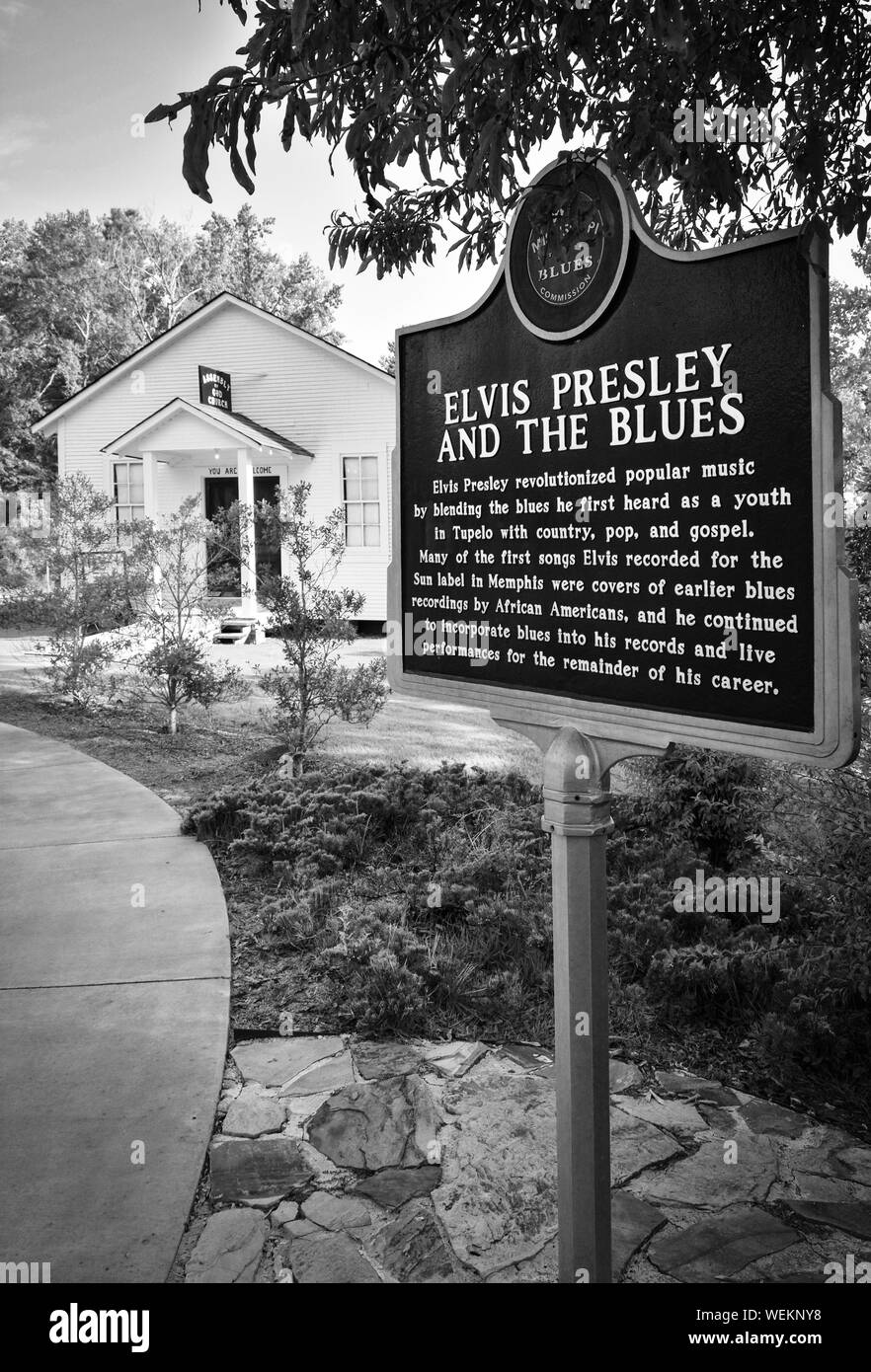 Mississippi Blues Commission repère historique pour Elvis Presley et le Blues, près de l'église, à l'enfance d'Elvis Elvis Presley Birthplace Museum Banque D'Images