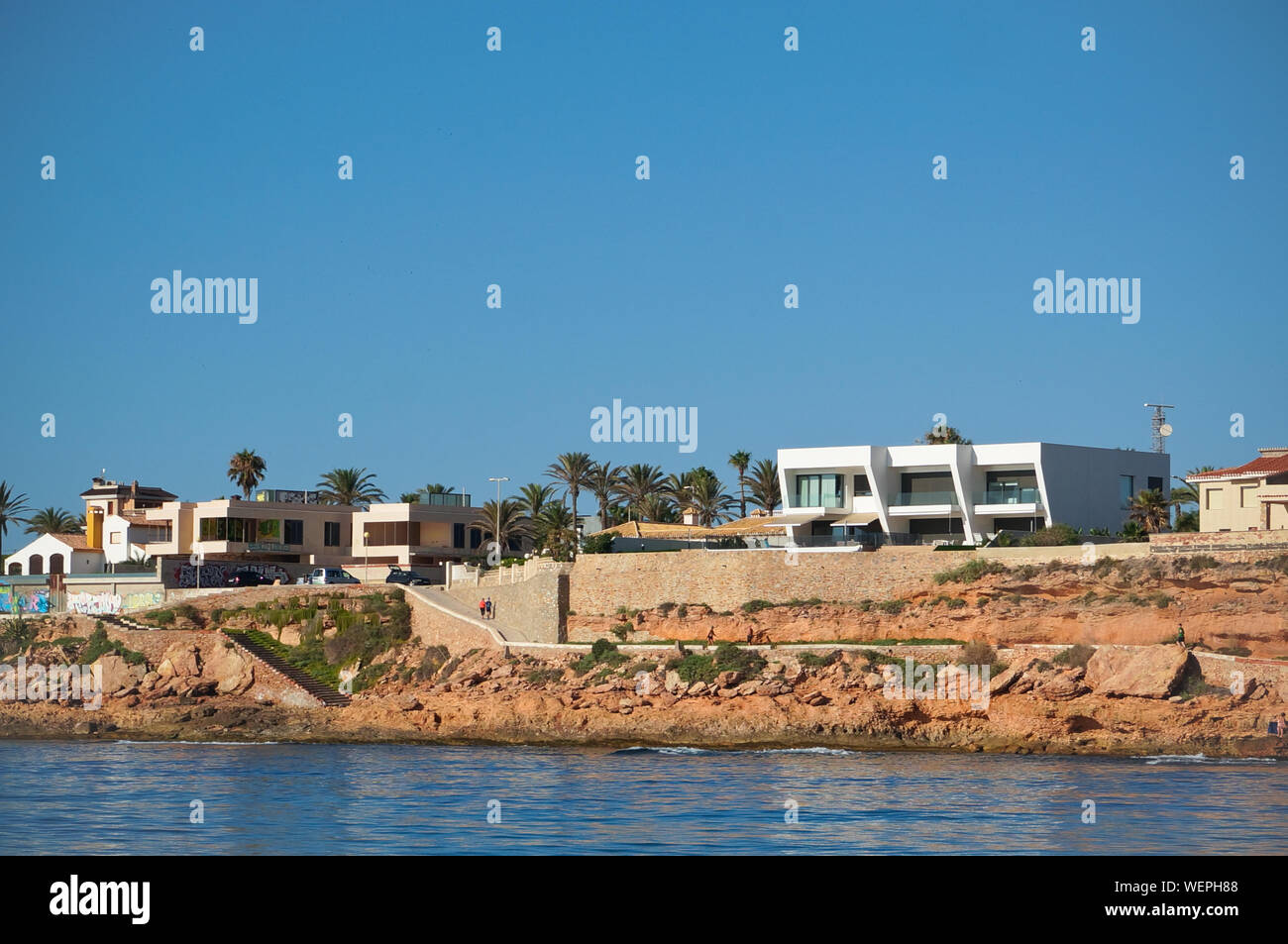 Orihuela Costa, Alicante, Espagne - Juillet 2019 - Vue de la mer de la région de Cabo Roig Banque D'Images