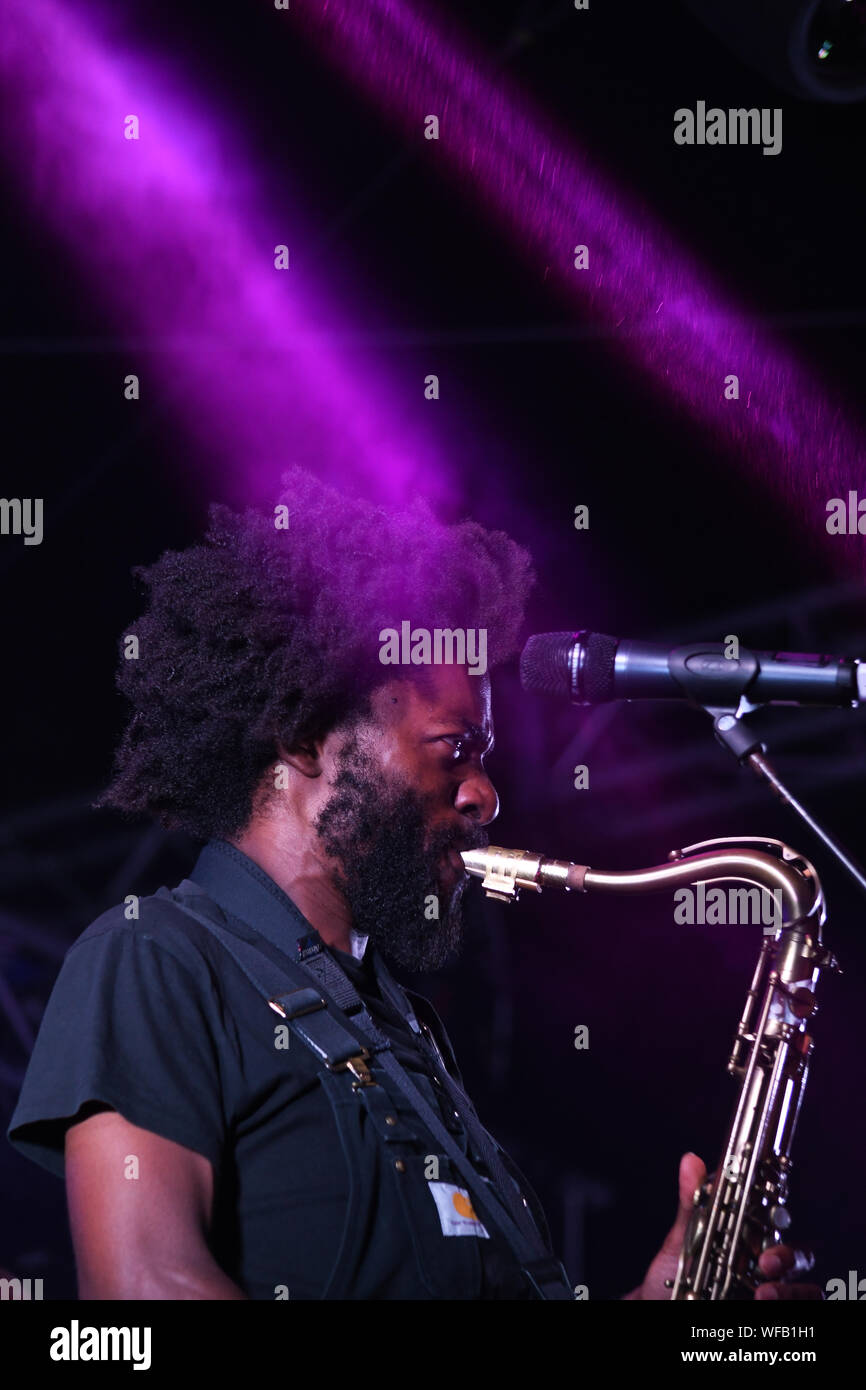 Vapeur funk Banque de photographies et d’images à haute résolution Alamy