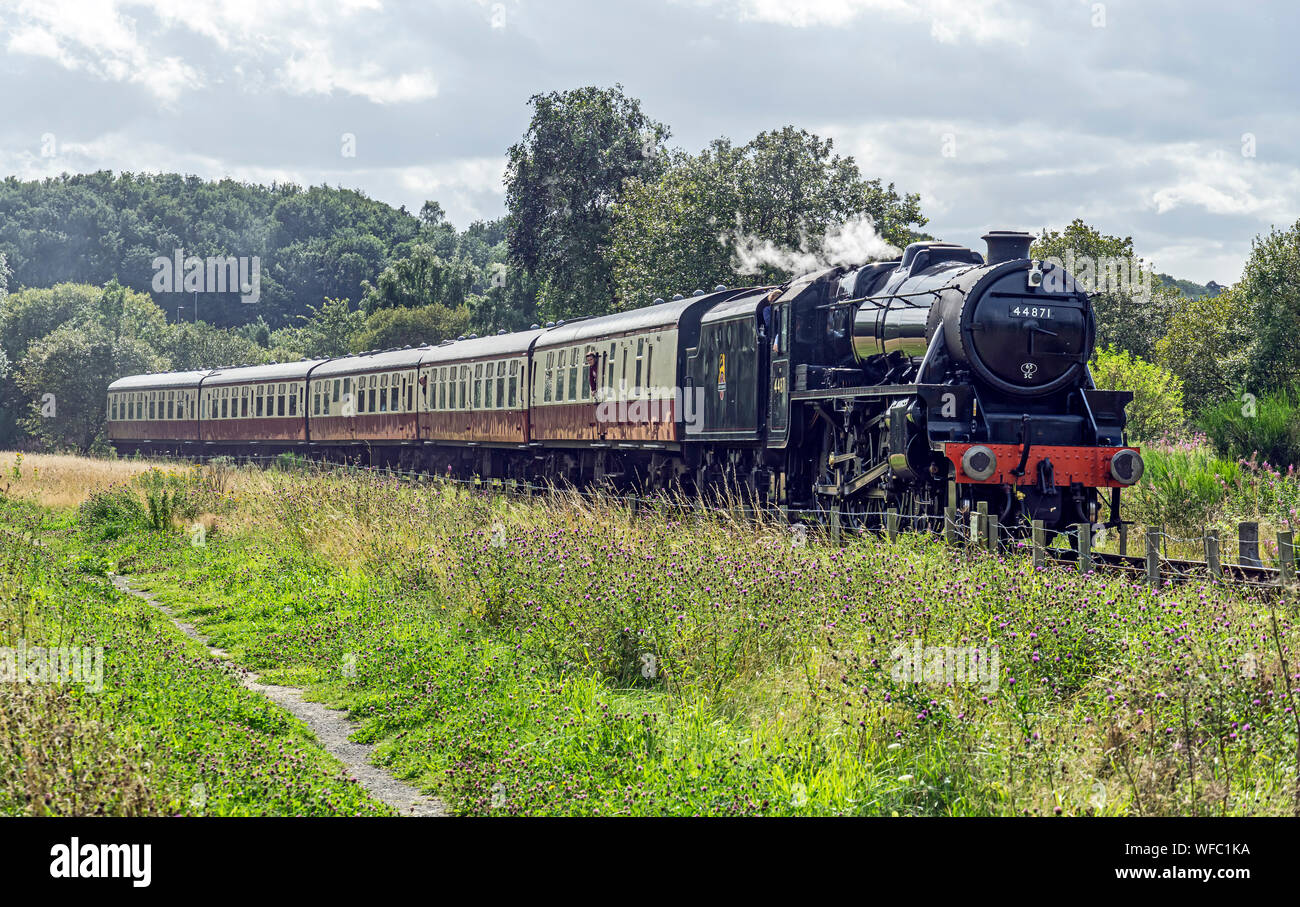 Ex British Railway Black 5 machine à vapeur no 44871 de l'été à la vapeur jusqu'event le 17 août 2019 à Bo'ness & Kinneil Railway Bo'ness Falkirk Scotland UK Banque D'Images