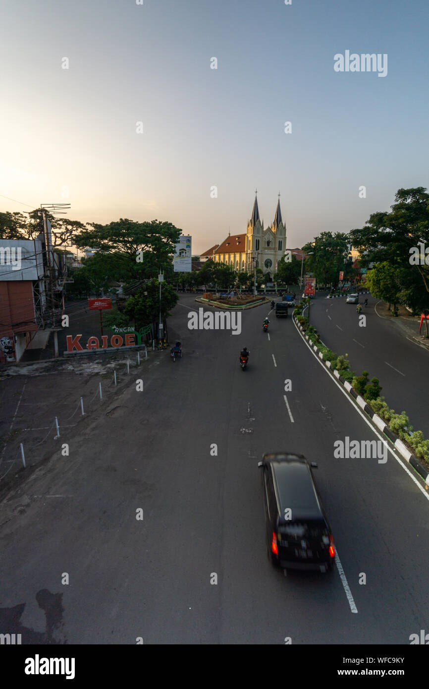Monumen Balai Kota Tugu Malang Alun Alun situé dans le centre de la ville de Malang est de Java en Indonésie Banque D'Images