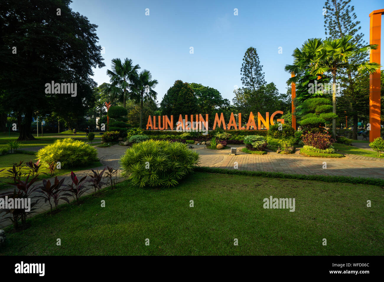 Monumen Balai Kota Tugu Malang Alun Alun situé dans le centre de la ville de Malang est de Java en Indonésie Banque D'Images