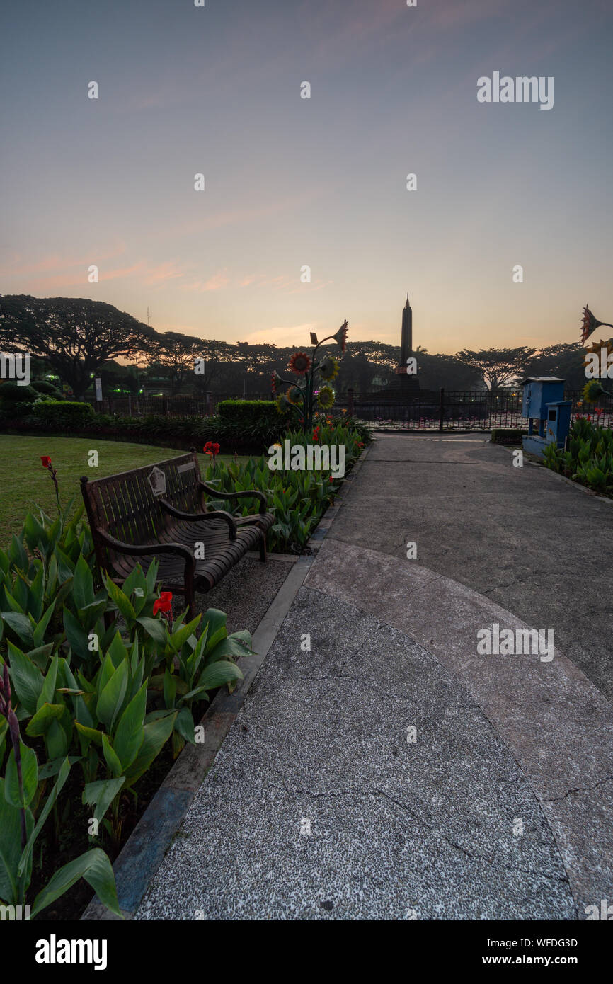 Monumen Balai Kota Tugu Malang Alun Alun situé dans le centre de la ville de Malang est de Java en Indonésie Banque D'Images