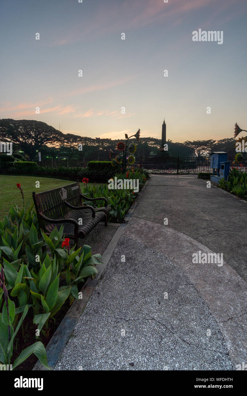 Monumen Balai Kota Tugu Malang Alun Alun situé dans le centre de la ville de Malang est de Java en Indonésie Banque D'Images