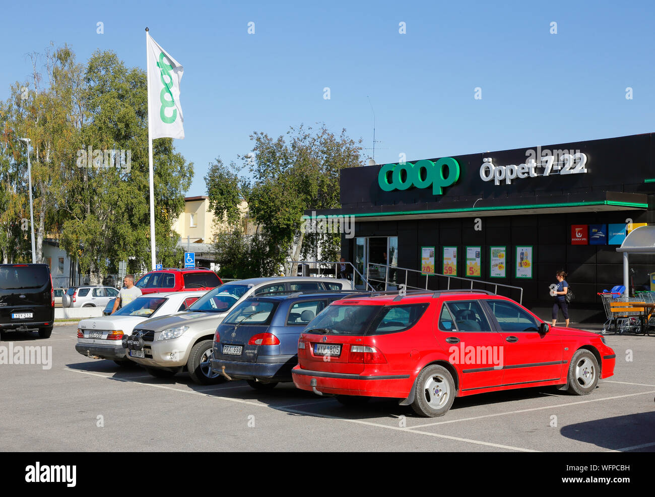Alvsbyn, Suède - août 21, 2019 : vue extérieure du supermarché COOP épicerie situé dans le centre-ville. Banque D'Images