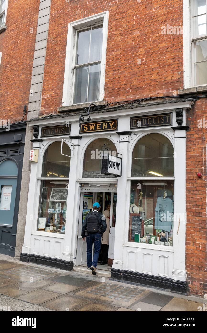Reland, Dublin, Lincoln, la pharmacie Sweny cité dans le livre Ulysses est aujourd'hui un musée à la gloire de James Joyce avec lectures quotidiennes Banque D'Images