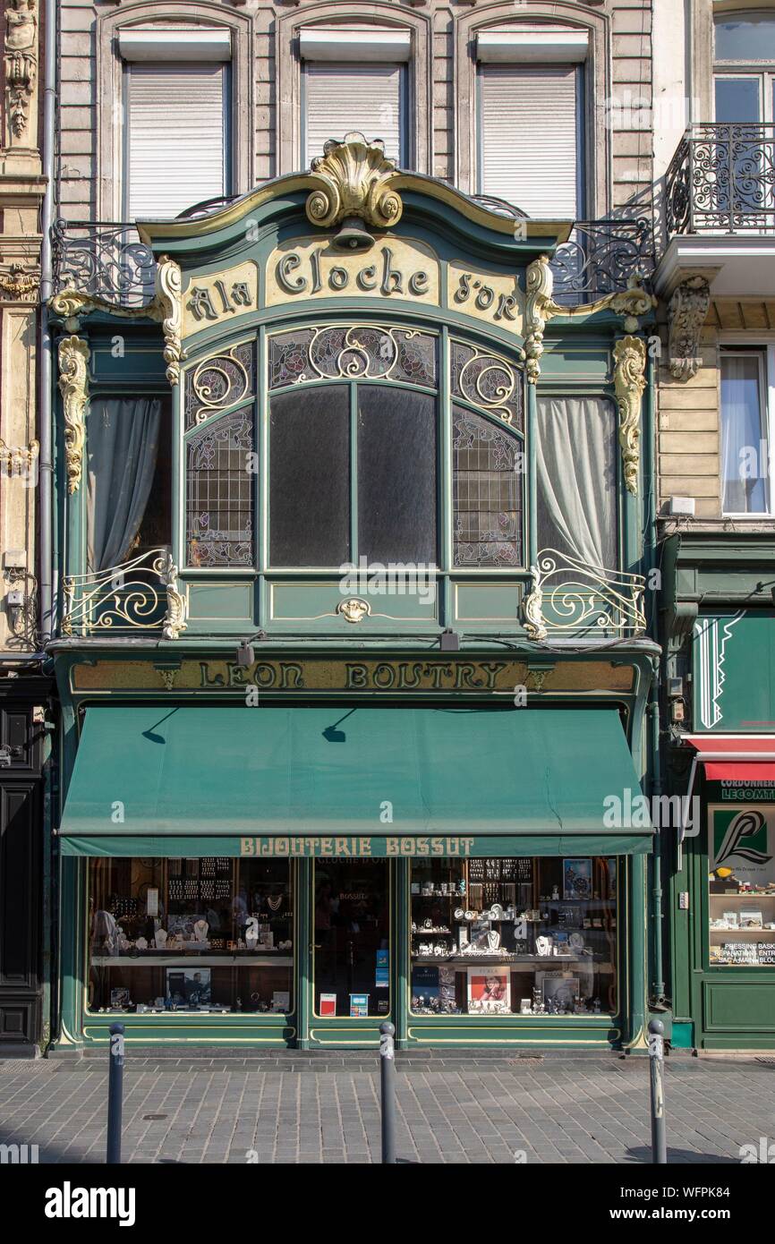 France, Nord, Lille, Boutique bijoux Art Déco Bossut Photo Stock - Alamy