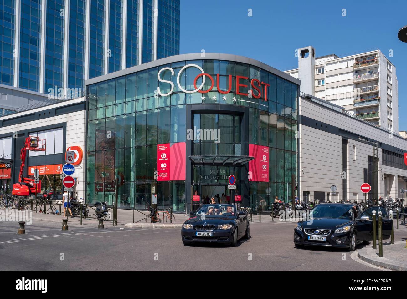 France, Hauts de Seine, Levallois Perret, centre commercial Ouest| Banque D'Images