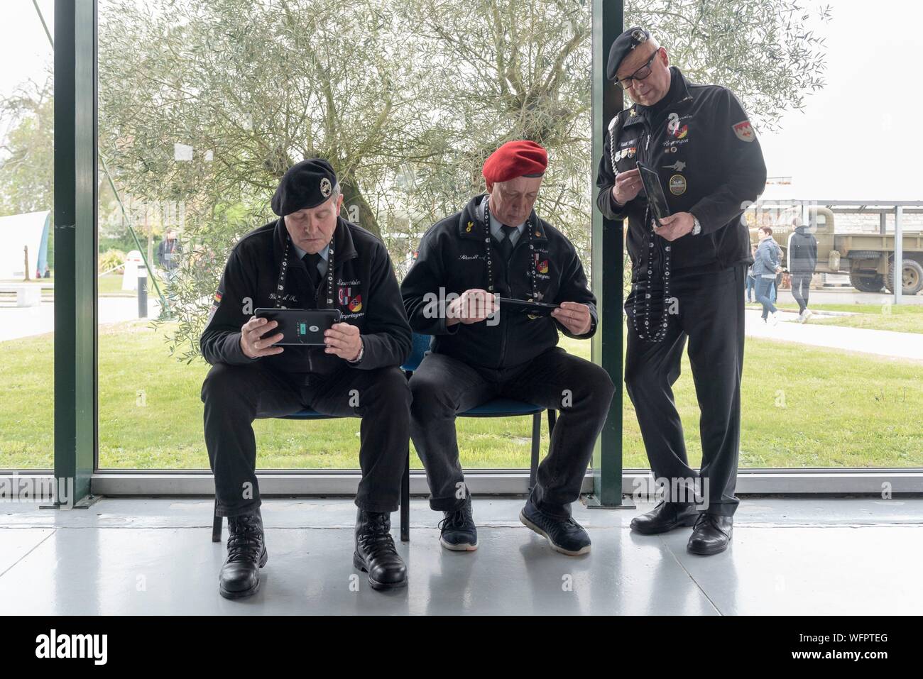 France, Manche, Cotentin, Sainte Mère Eglise, Musée Airborne, guide interactif Banque D'Images