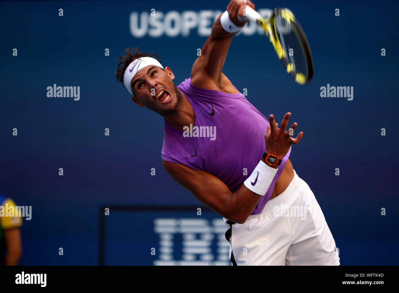 New York, États-Unis. Août 31, 2019. Flushing Meadows, New York, USA. Le 31 août 2019. Numéro 2 des semences, de l'Espagne de Rafael Nadal en action contre Ho Chung de Morée lors de leur troisième match à l'US Open à Flushing Meadows, New York. Nadal a remporté le match en 5 sets. Crédit : Adam Stoltman/Alamy Live News Banque D'Images