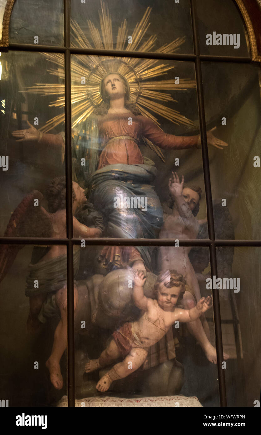 Antonio Rosario di Bardineto (1809-1886) sculpture italienne dans la cathédrale de Maria Vergine Assunta, (Vierge Marie assumée) Ceva Italie. 2010S HOMER SYKES Banque D'Images