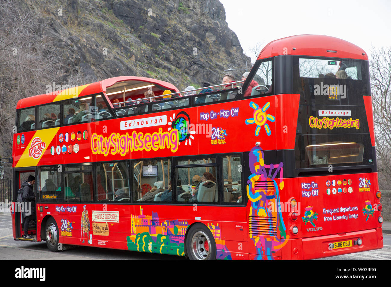 Visite touristique d'Édimbourg en bus pendant une journée d'hiver dans le centre-ville d'Édimbourg, en Écosse, au Royaume-Uni, en Europe Banque D'Images