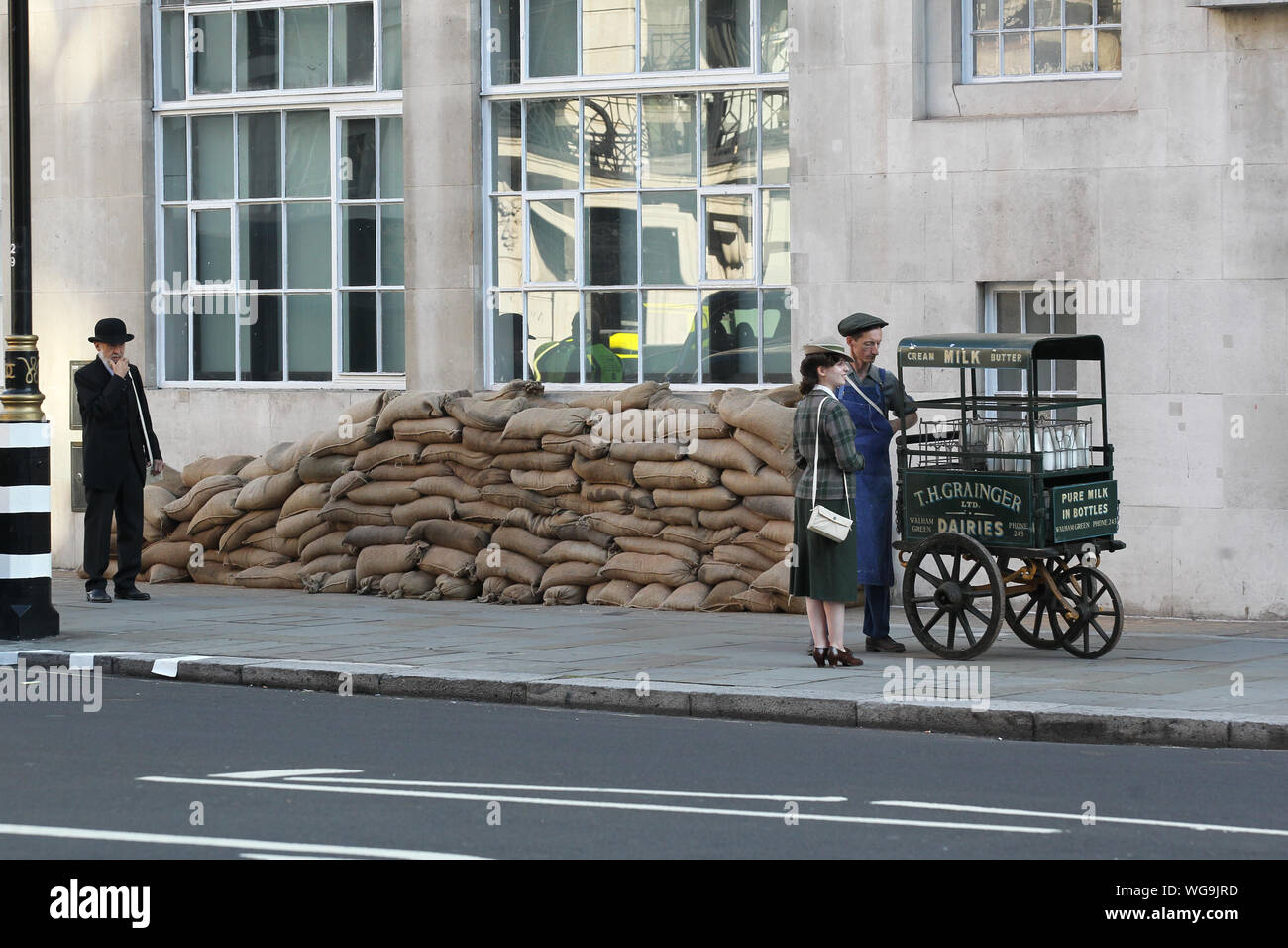 Londres, Royaume-Uni, 1er septembre 2019. Tournage de scènes pour un film inconnu en temps de guerre aux bâtiments de la BBC à Londres Banque D'Images