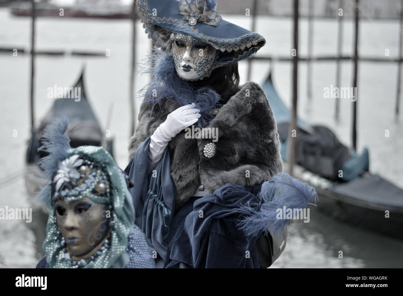 De beaux costumes à Venise pour le carnaval Banque D'Images