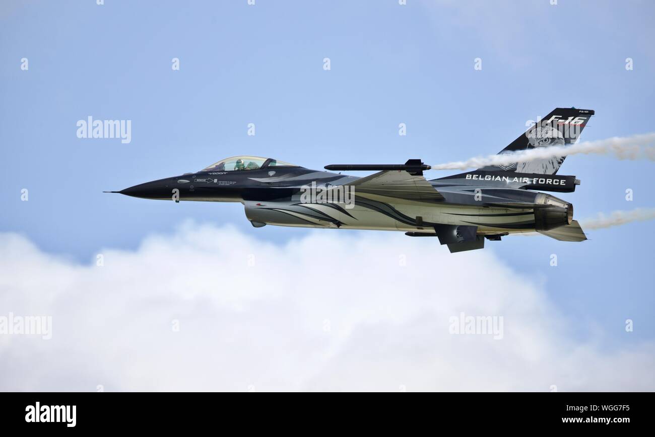 Belgian Air Force F-16 Fighting Falcon Falcon 'Dark' à la Royal International Air Tattoo 2019 Banque D'Images