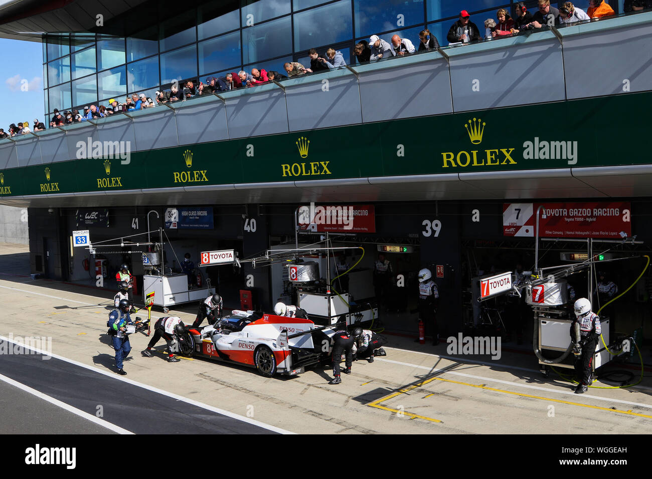 Silverstone, UK. 06Th Sep 2019. Pitstop pour TOYOTA GAZOO RACING Toyota TS050 conduit par Sébastien Buemi, Kazuki Nakajima et Brendon Hartley au cours de la FIA World Endurance Championship sur le circuit de Silverstone, Silverstone, en Angleterre, le 1 septembre 2019. Photo par Jurek Biegus. Credit : UK Sports Photos Ltd/Alamy Live News Banque D'Images