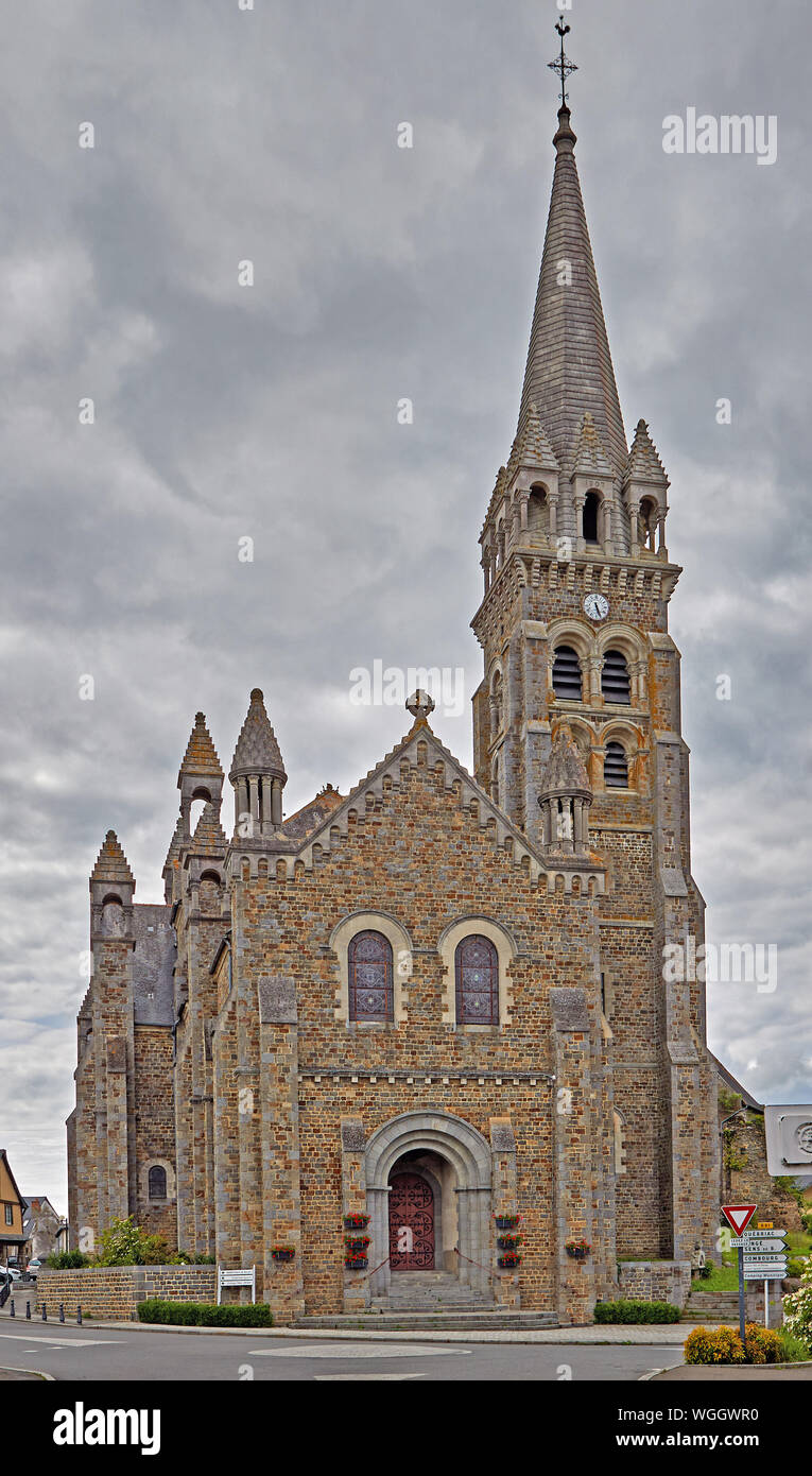 Image de l'église de la Sainte Trinité dans Tintenaic Brinttany, France, Banque D'Images