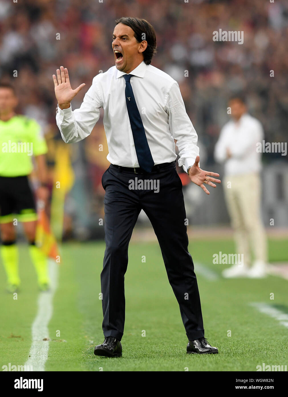 Rome, Italie. Du 1er septembre 2019. L'entraîneur de la Lazio Simone Inzaghi réagit au cours d'un match de football de Série A entre l'AS Roma et la Lazio de Rome, Italie, 1 septembre 2019. Credit : Alberto Lingria/Xinhua Banque D'Images