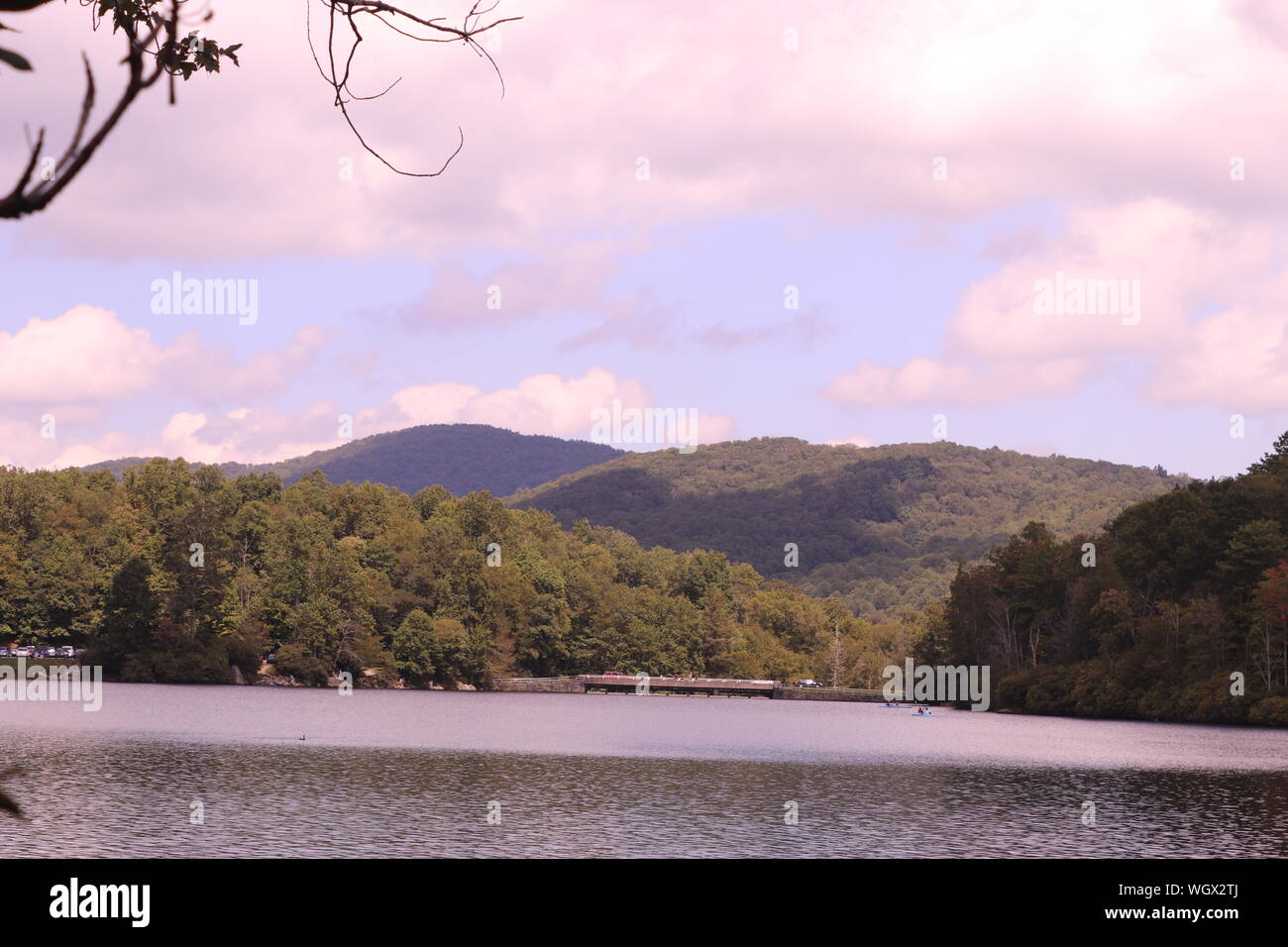 Julian : Memorial Park Lake au large de la Blue Ridge Parkway, NC Banque D'Images