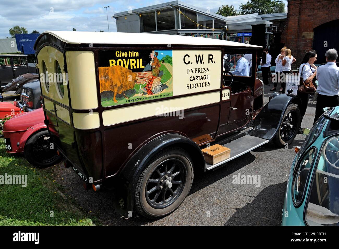 La Great Western Railway 1925 Crossley parcelle van à l'affiche au Musée Waterworks Hereford Hereford, journée portes ouvertes. 28 Juillet 2018 Banque D'Images