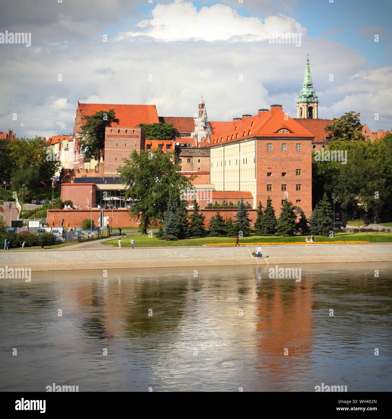 Pologne - Torun, ville divisée par la rivière Vistule entre occidentale et Kuyavia régions. La vieille ville médiévale est un UNESCO World Heritage Site. Com2 Banque D'Images