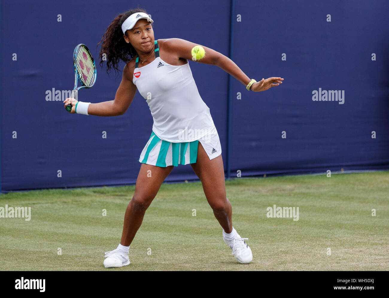 2017 International Aegon, Eastbourne, Angleterre. La ronde 3. Naomi Osaka du Japon en action contre Caroline Wozniacki du Danemark. Mercredi 28 mai, juin, 20 Banque D'Images