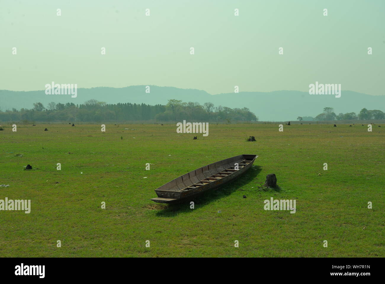 Les petites embarcations près d'un barrage, plateau de Korat, pasakdek Banque D'Images