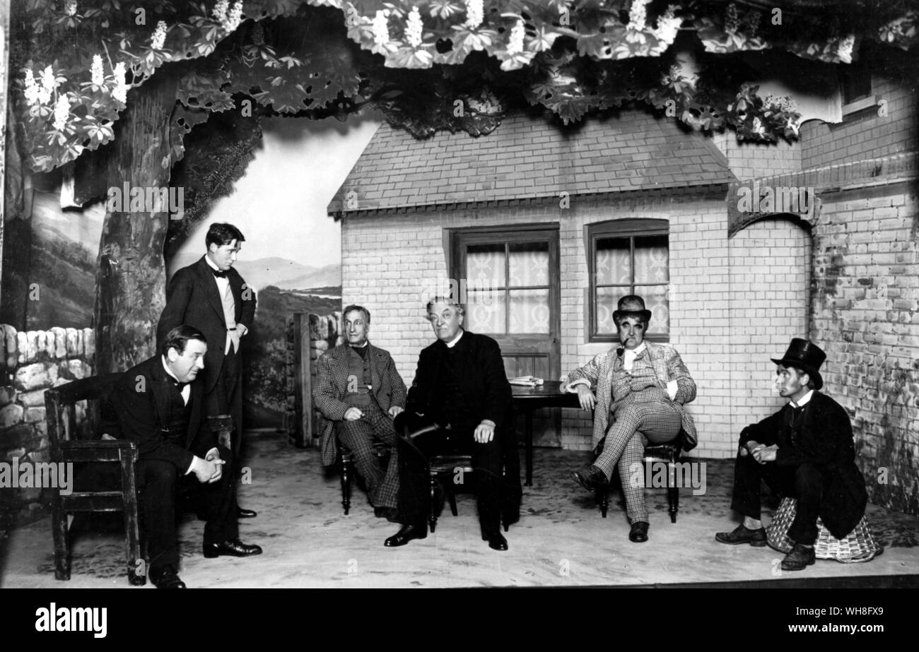 Performance spéciale de l'autre île de John Bull au 10 Downing Street en 1911. Autre île est une comédie sur l'Irlande, écrit par George Bernard Shaw (1856-1950) en 1904. Le génie de Shaw à la page 33. Banque D'Images