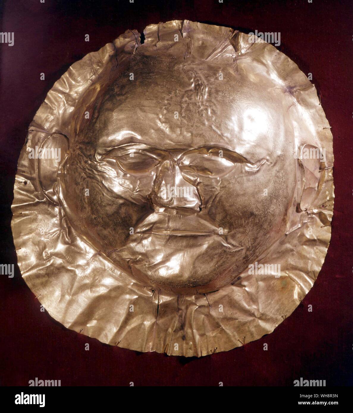 Masque d'or pour mort prince. À partir de cercles graves à Mycènes, 16e siècle avant J.-C. Banque D'Images